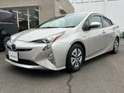 2016 TOYOTA PRIUS A PREMIUM