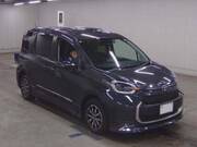 2025 TOYOTA SIENTA