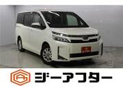 2017 TOYOTA VOXY