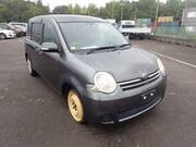 2009 TOYOTA SIENTA X LIMITED