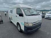 2006 TOYOTA HIACE VAN