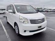 2012 TOYOTA NOAH X SMART EDITION