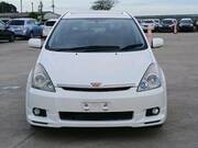 2003 TOYOTA WISH Z