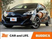 2015 TOYOTA AQUA