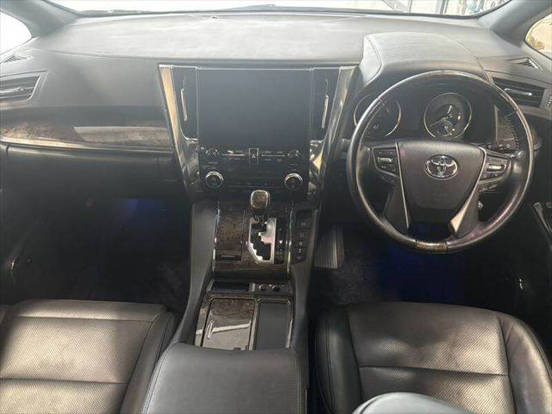 2021 TOYOTA ALPHARD HYBRID for sale - photo 4