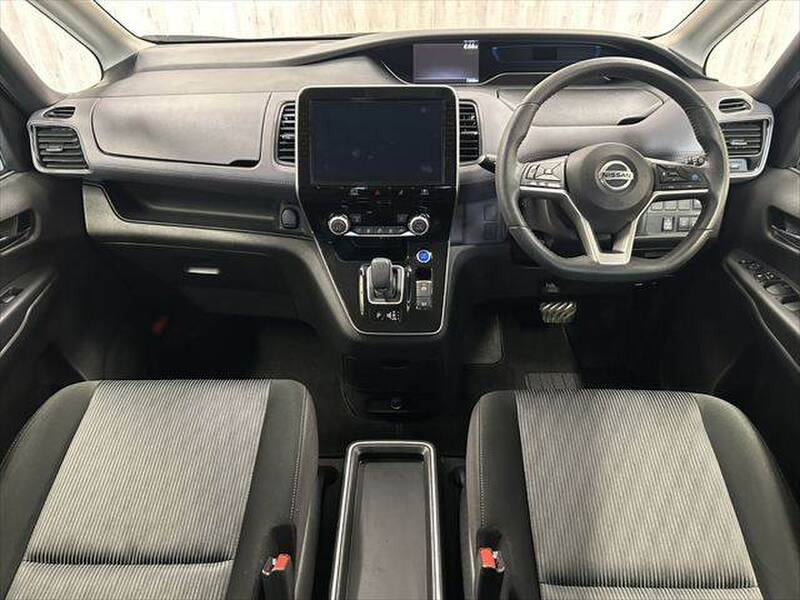 2021 NISSAN SERENA for sale - photo 4
