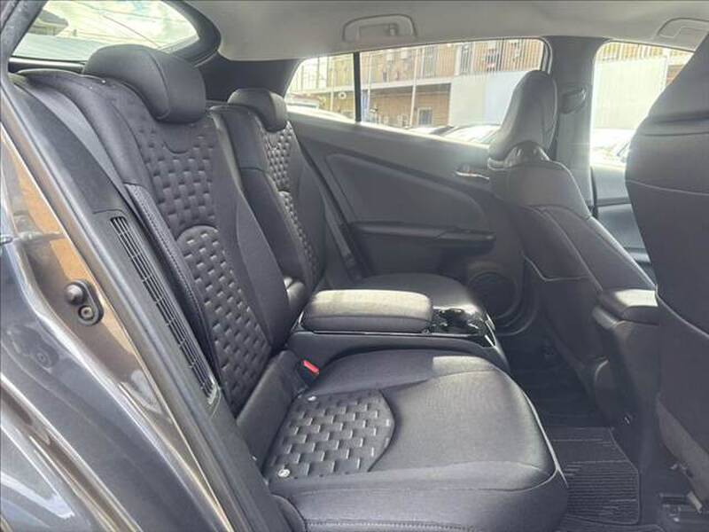 2017 TOYOTA PRIUS PHV for sale - photo 10