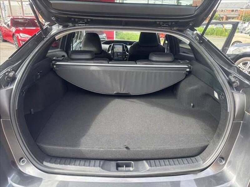 2017 TOYOTA PRIUS PHV for sale - photo 11
