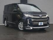 2022 TOYOTA NOAH