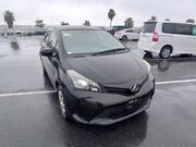 2015 TOYOTA VITZ F
