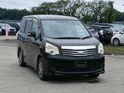 2011 TOYOTA NOAH X L SELECTION
