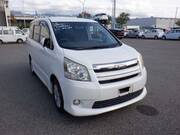 2007 TOYOTA NOAH S