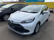 2022 TOYOTA AQUA