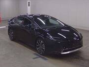 2024 TOYOTA PRIUS