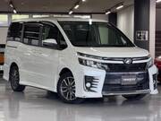 2014 TOYOTA VOXY