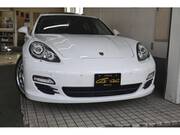 2012 PORSCHE PANAMERA