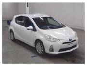 2013 TOYOTA AQUA S