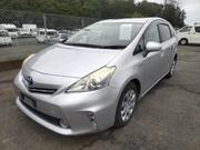2011 TOYOTA PRIUS ALPHA