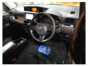 2017 TOYOTA ROOMY