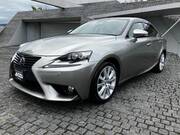 2013 LEXUS IS