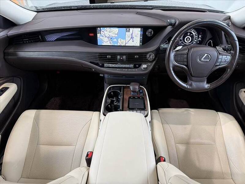 2019 LEXUS LS for sale - photo 3