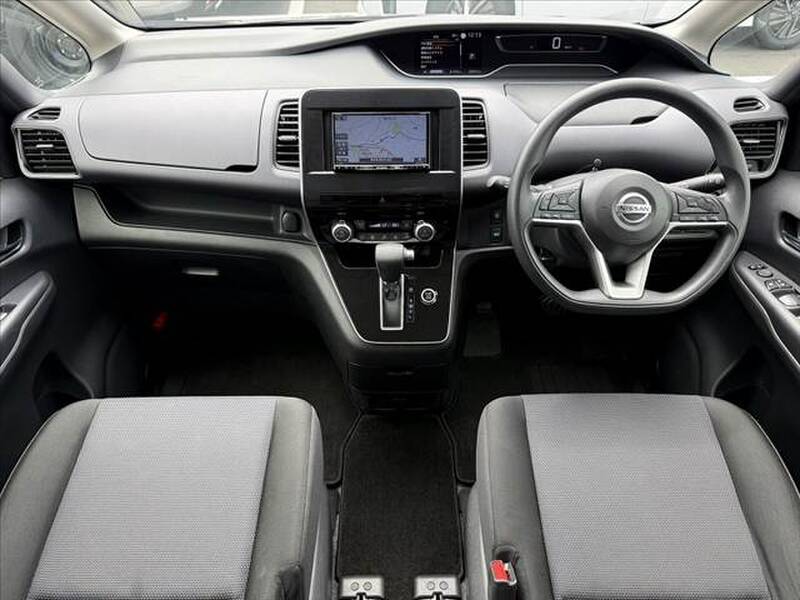 2022 NISSAN SERENA for sale - photo 3