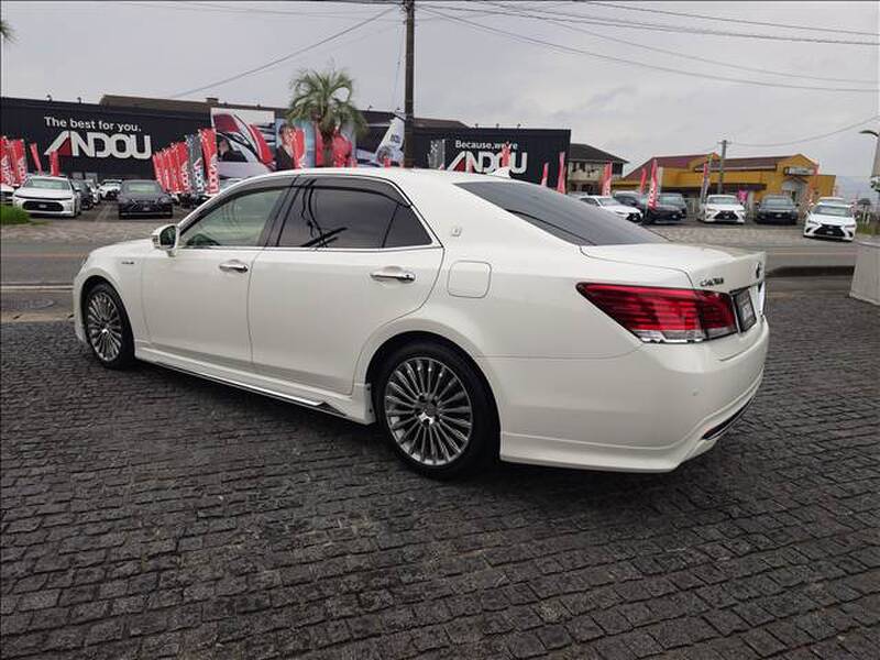 2014 TOYOTA CROWN MAJESTA for sale - photo 3