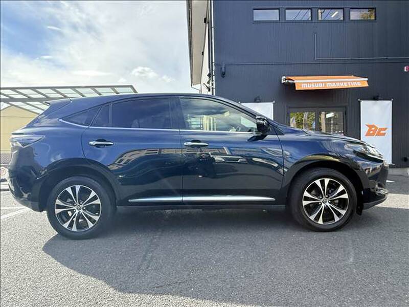 2015 TOYOTA HARRIER (LEXUS RX300) for sale - more photos