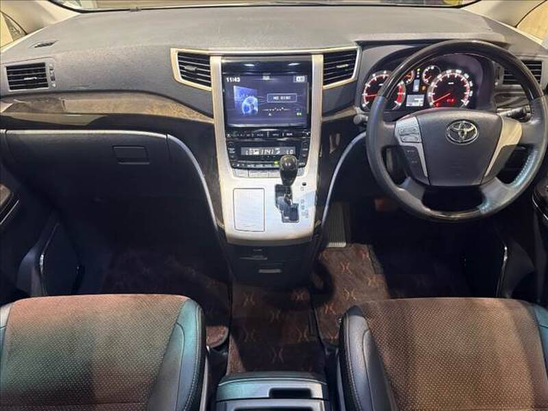 2013 TOYOTA ALPHARD for sale - photo 4