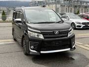 2016 TOYOTA VOXY