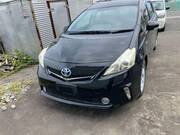 2013 TOYOTA PRIUS ALPHA S