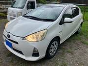 2013 TOYOTA AQUA S