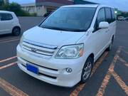 2006 TOYOTA NOAH