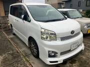 2012 TOYOTA VOXY
