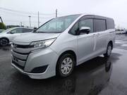 2020 TOYOTA NOAH X
