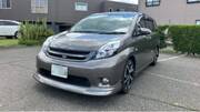 2016 TOYOTA ISIS PLATANA