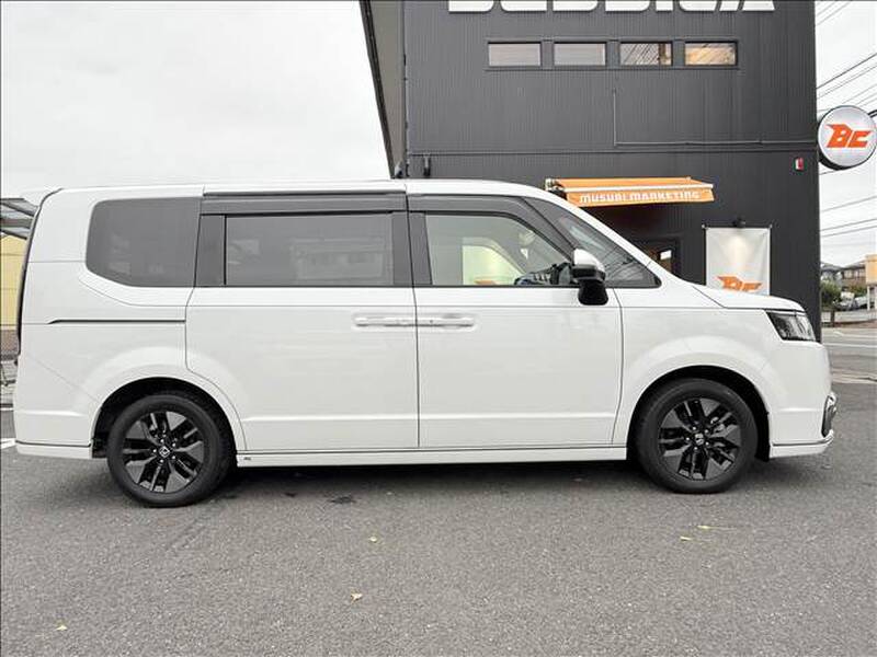 2024 HONDA STEPWAGON for sale - more photos