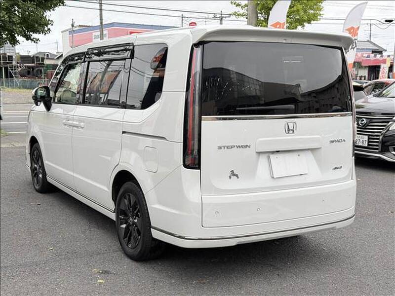 2024 HONDA STEPWAGON for sale - photo 9