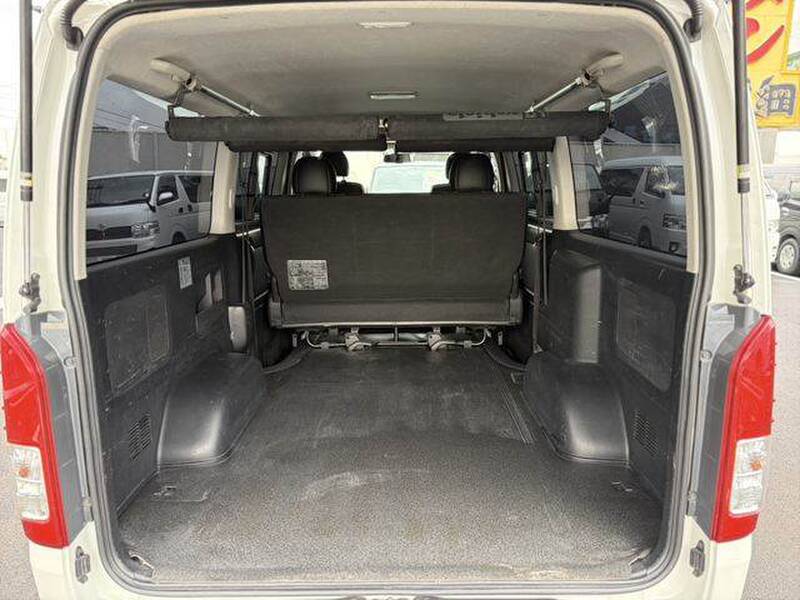 2017 TOYOTA HIACE VAN for sale - photo 11