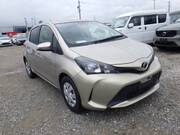 2015 TOYOTA VITZ F