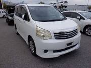 2011 TOYOTA NOAH X SMART EDITION