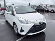 2018 TOYOTA VITZ F