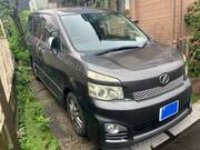 2012 TOYOTA VOXY