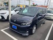 2014 TOYOTA VOXY