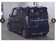 2022 HONDA N-BOX CUSTOM