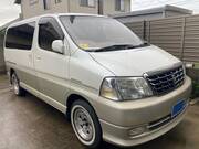 2000 TOYOTA GRAND HIACE