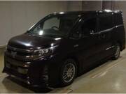 2017 TOYOTA NOAH