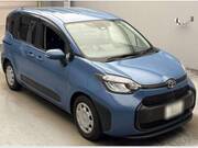 2023 TOYOTA SIENTA