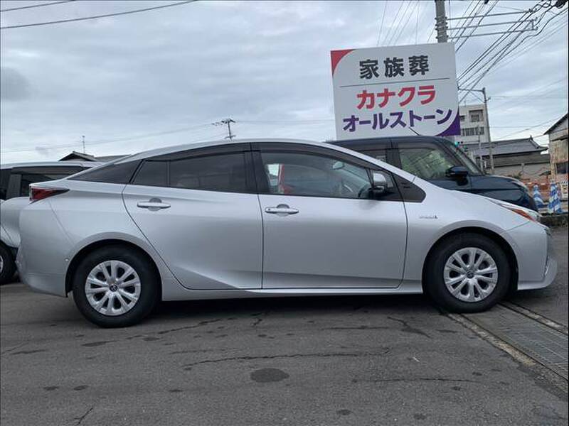 2016 TOYOTA PRIUS for sale - photo 9