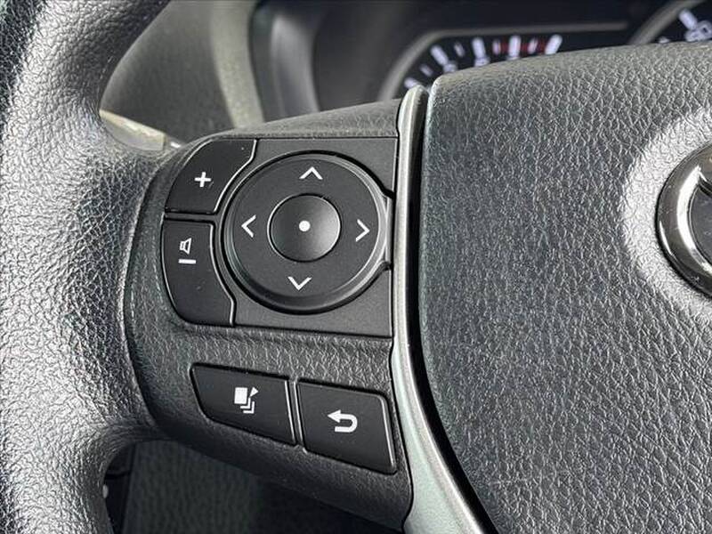 2016 TOYOTA VOXY for sale - more photos